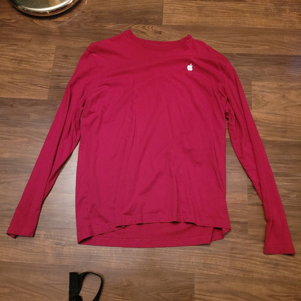 Authentic Apple Shirt - large red long sleeve